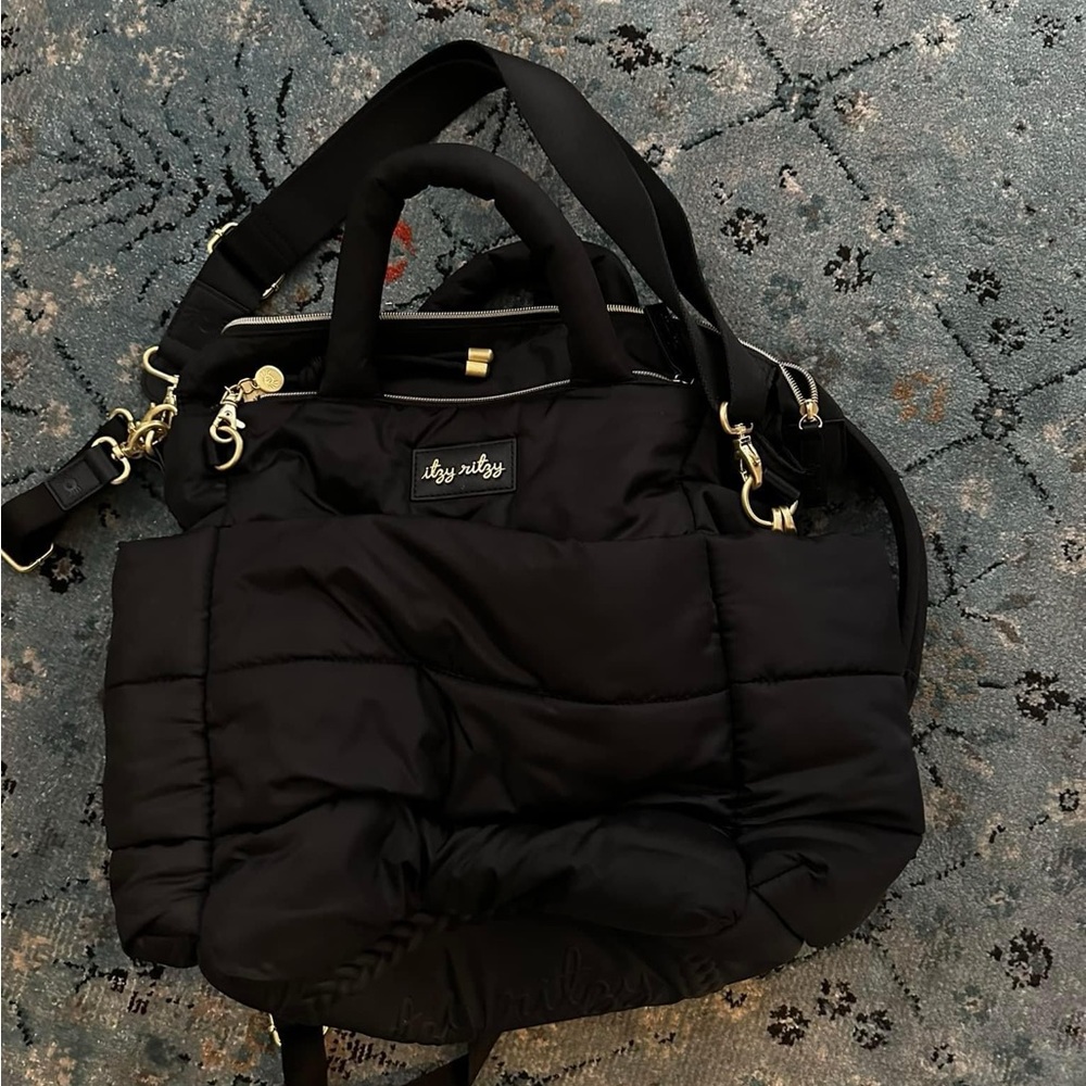 Itzy Ritzy convertible diaper bag